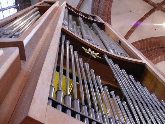 Orgel_02.JPG